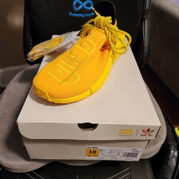 Adidas NMD HU PHARELLE - Picture 1 of 4